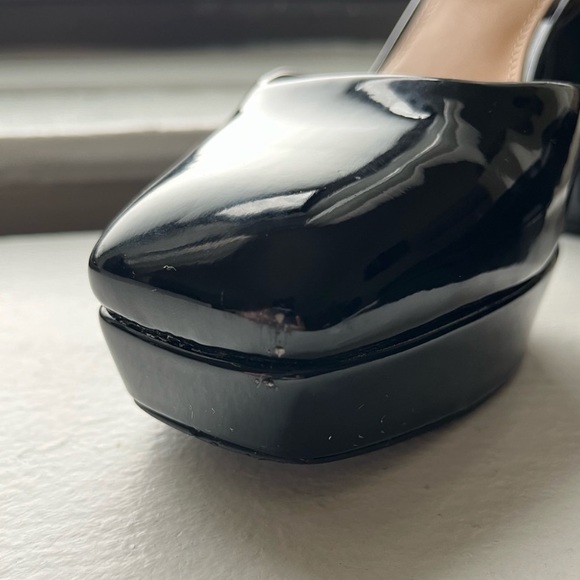 Marc Fisher Nazria Platform Pump - Picture 4 of 8